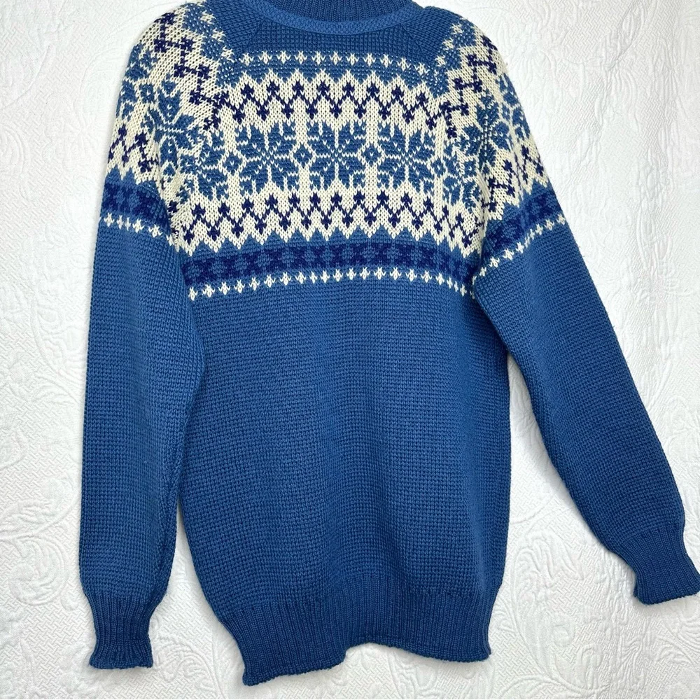 Nordstrikk A/S Vintage Norwegian Wool Snowflake Cardigan Sweater - Picture 2 of 11